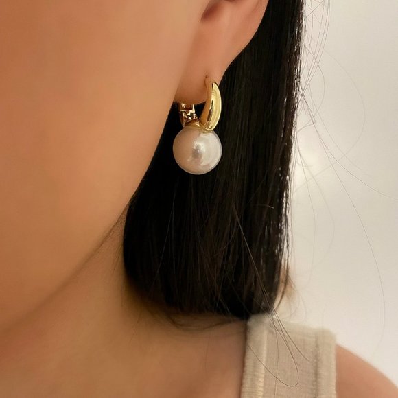 925 Sterling Silver Large Pearl Hoops Big Pearl Statement Earrings - Picture 2 of 4